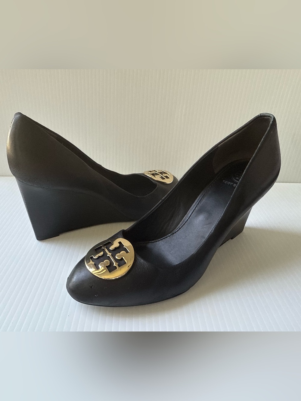 Tory Burch Black Leather Wedge Pumps with Gold Medallion Size 8